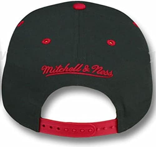Nova era Autentična ekskluzivna Chicago Bulls Mitchell & Ness Snapback Cap Hat 2tone crno-crvene boje sa XL logotipom: jedna veličina najviše odgovara