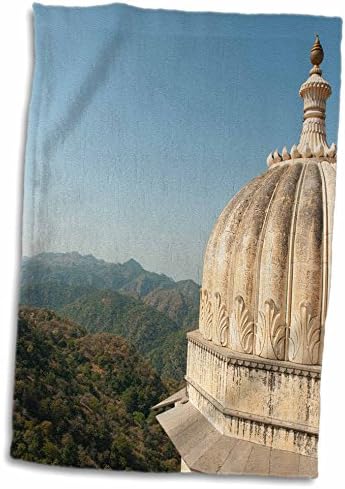3drozene planine koje okružuju tvrđavu Kumbhalgarh, Kumbhalgarh, Rajasthan. - Ručnici